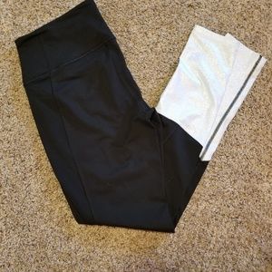 Victoria Sport knockout leggings